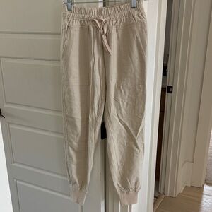 Dress Forum Cream Joggers
